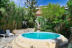 MERLINO - Superbe villa avec piscine et jardin